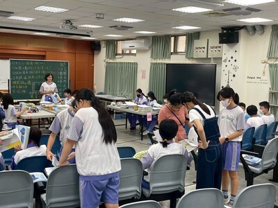 114-10-30一年級作業抽查圖片