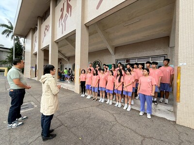 ［114年度班際普及化籃球賽］授旗～313班(另開新視窗)