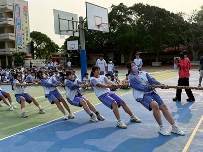 合作盃班際拔河比賽