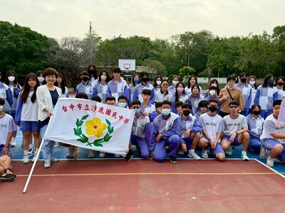 114-04-09普及化大隊接力校長授旗(111、207、305)圖片