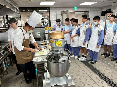 114-12-04 弘光科大實作參訪圖片