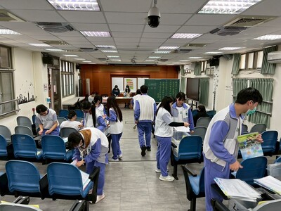 114-12-30 生涯輔導手冊 抽查圖片