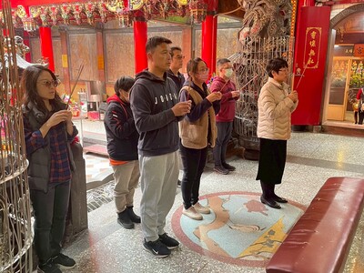 114-12-31畢旅行前祈福圖片