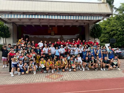 第八屆扶輪盃三對三籃球比賽(另開新視窗)