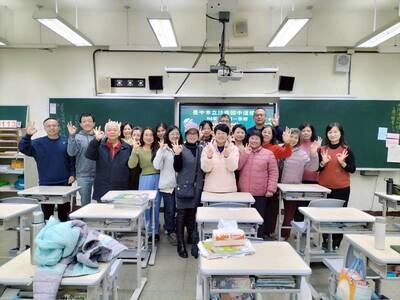 115-01-23進修部結業式圖片