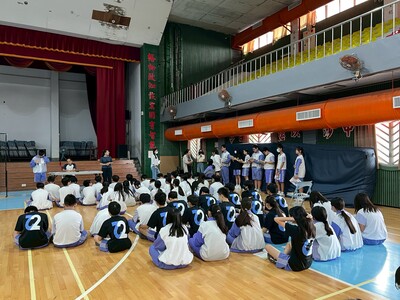 國二抽背(另開新視窗)